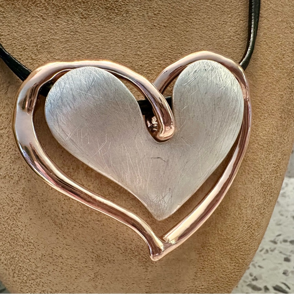 Copper tone and brushed silver Heart necklace set - Picture 4 of 9